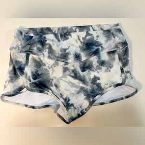 PINK Women’s Large Tie-Dye Athletic Shorts